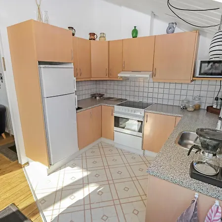 I Vrist Til 6 Personer Sj116 Harboør