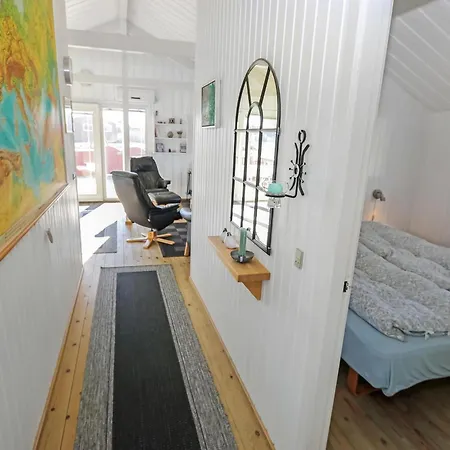 I Vrist Til 6 Personer Sj116 Holiday home